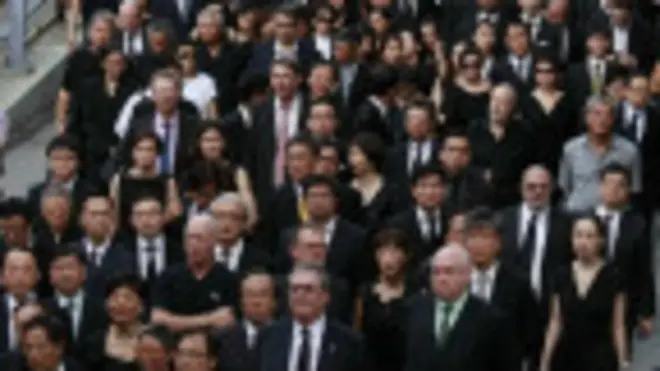 香港法律界發起黑衣靜默遊行抗議白皮書