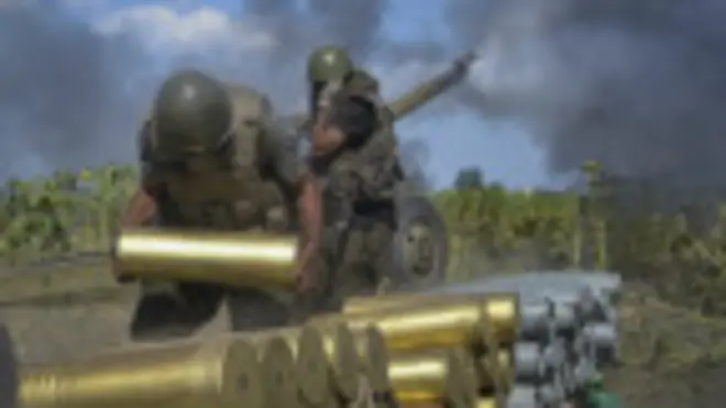 На Луганщині обстріляли школу й дитсадок - губернатор