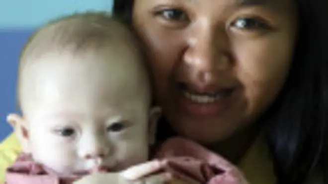 Pattaramon Chanbua, recibió US$15.000 para alquilar su vientre a una pareja australiana.