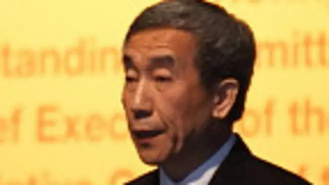 李飛在香港政改簡介會上（BBC中文網圖片1/9/2014）