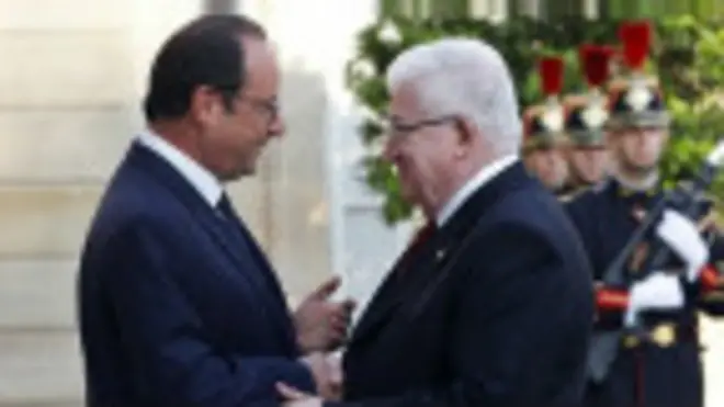 Los presidentes Hollande y Masum son anfitriones de la cumbre.