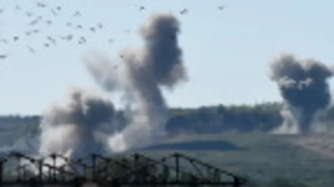 Прес-центр АТО: обстріли позицій української армії тривають