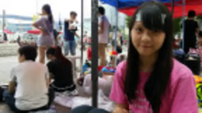 近距離接觸香港「佔中」示威者（BBC中文網記者蕭爾拍攝照片）