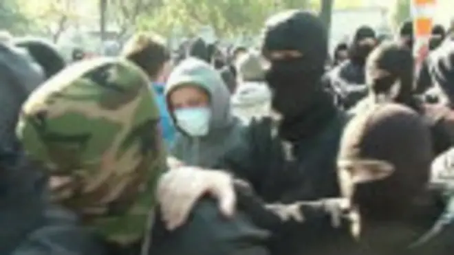 Біля Ради - акція з підпаленими шинами