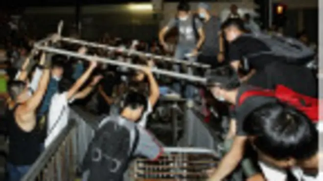 Kericuhan di Hong Kong 