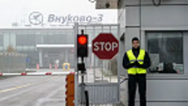 Водія снігоприбиральника у Внуково заарештували на два місяці