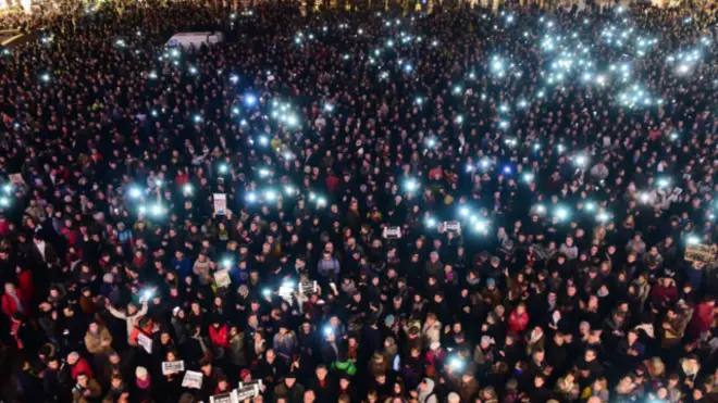 Unjuk rasa mendukung Charlie Hebdo