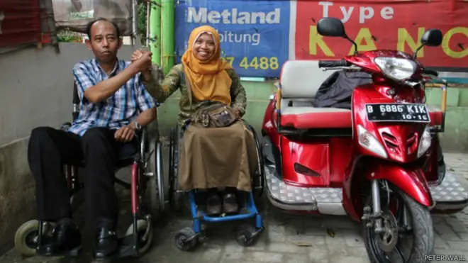 sri lestari, paraplegia, kursi roda, lumpuh, sri klaten, difabel