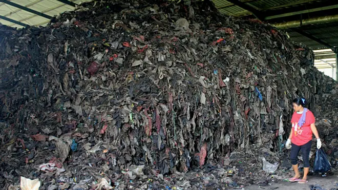 sampah, greeneration, waste4change, tips, bantar gebang, 