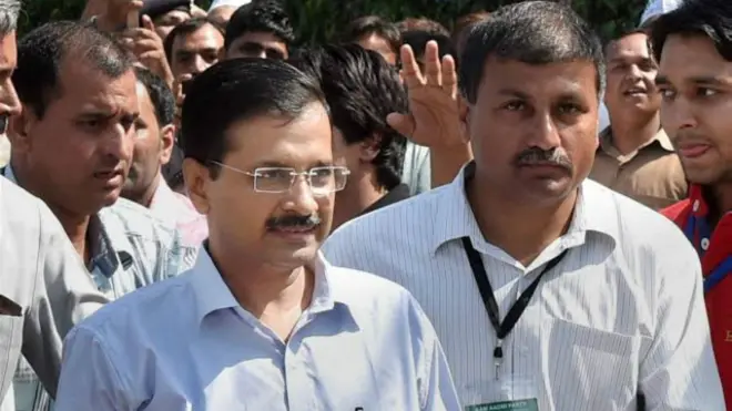 आप: दिल्ली के क़ानून मंत्री 'गिरफ़्तार'