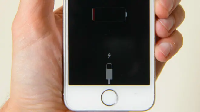 स्मार्टफ़ोन की बैटरी