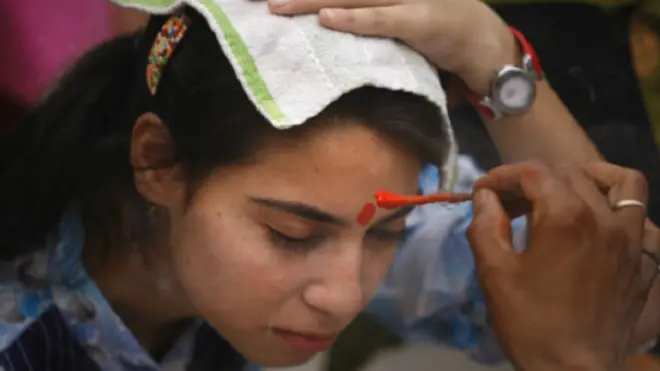 कश्मीरी पंडितों का वीरान मंदिर