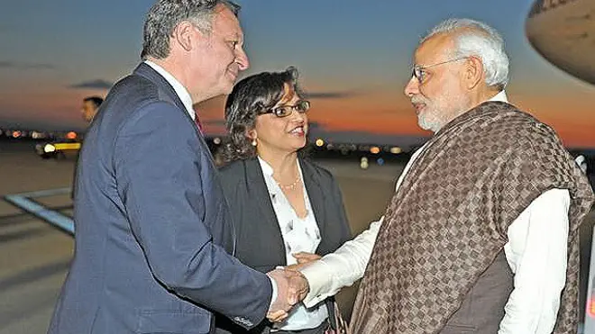 नरेंद्र मोदी फ़्रांस में 