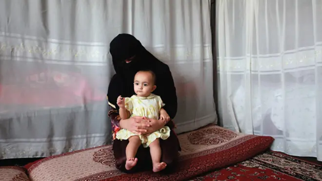 افغانستان کی جیل میں قید ایک خاتون