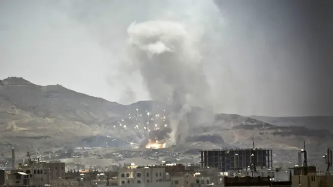 bombardeos en Yemen