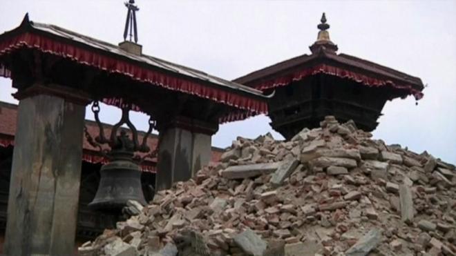Развалины домов в Катманду