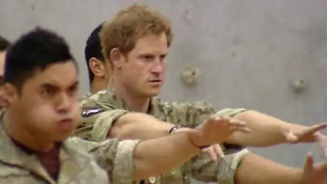 Принц Гарри исполняет хаку