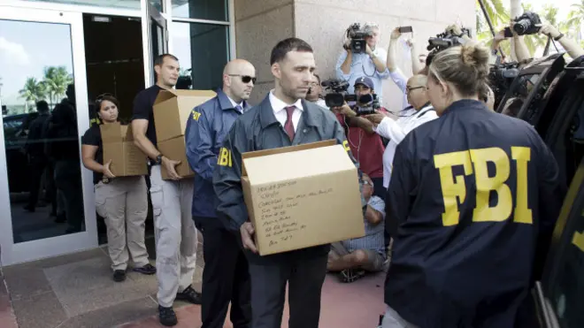 Обшук в офісі