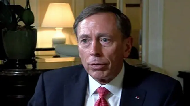 Дэвид Петреус