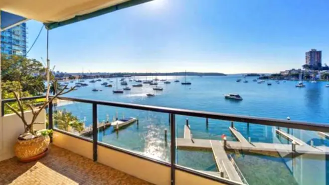 ऑस्ट्रेलिया