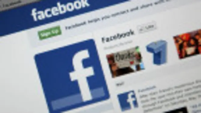 Украинские пользователи хотят подать на Facebook в суд