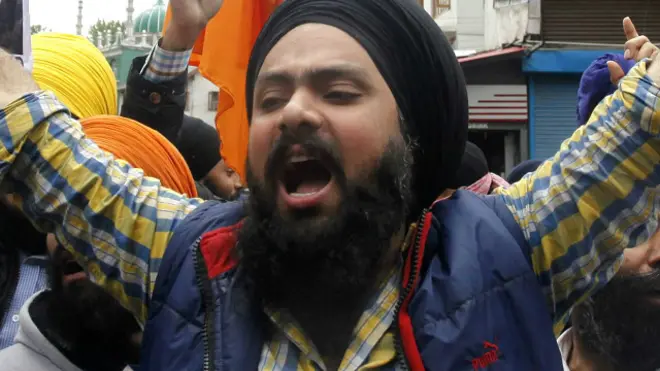 जम्मू में सिखों का विरोध प्रदर्शन