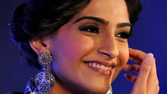 अभिनेत्री सोनम कपूर