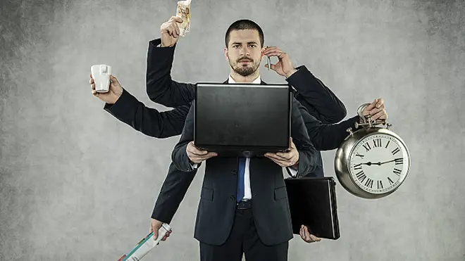 रिक्रूटमेंट 