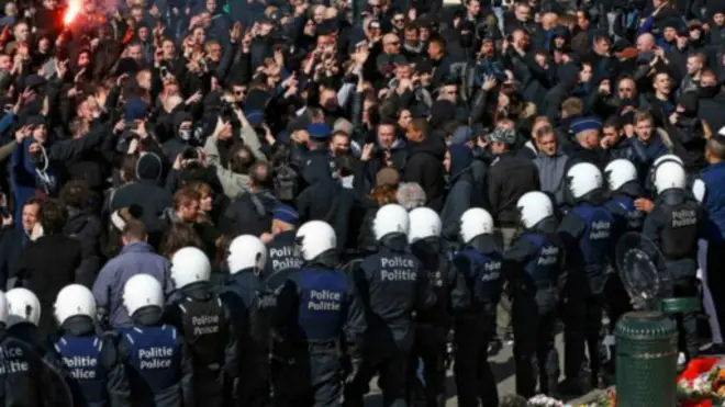 Брюссель: між поліцією і "фашистами" сталися сутички