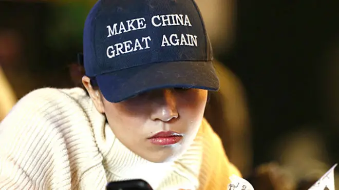 北京人头戴“令中国再次伟大”帽子