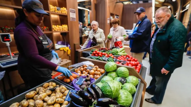 Покупательная способность доходов россиян по большинству продуктов снизилась