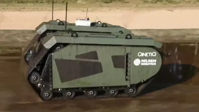 برطانیہ کی تاریخ کی سب سے بڑی جنگی مشق میں فوج خودکارگاڑیوں کا استعمال کر رہی ہے۔ لیکن اس ٹیکنالوجی میں تیزی سے ہونے والی ترقی کو لے کر بہت سے خدشات ہیں۔