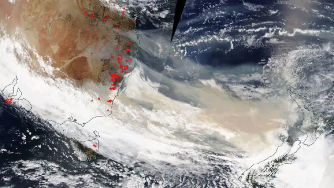 A satellite image showing smoke travelling towards New Zealand on 5 January