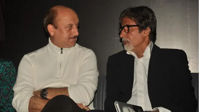 Amitabh Bachchan iyo Anupam Kher