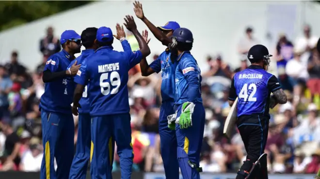 2015 ලෝක කුසලානයෙන් පසු ශ්‍රී ලංකා ක්‍රිකට් කණ්ඩායම සහභාගිවූ එක්දින තරග 38කින් ජයගෙන තිබෙන්නේ තරග 12ක් පමණි