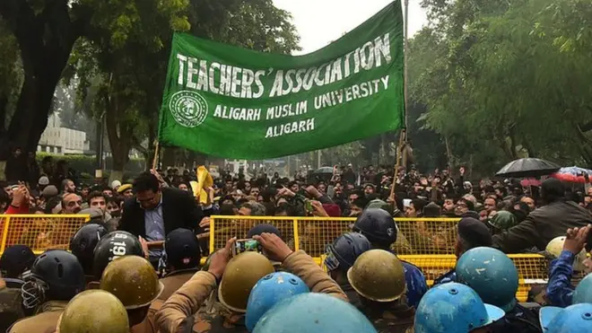 नागरिकता संशोधन क़ानून, अलीगढ़ मुस्लिम यूनिवर्सिटी, एएमयू