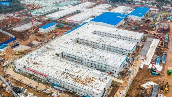 Trung Quốc chuẩn bị mở cửa bệnh viện Hỏa Thần Sơn với 1000 giường