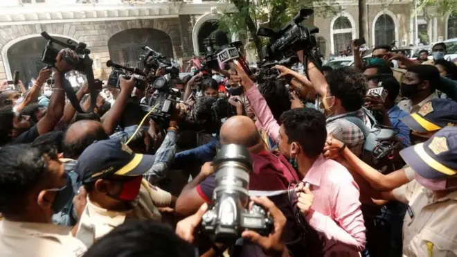 ముంబయి టీవీ చానళ్లు