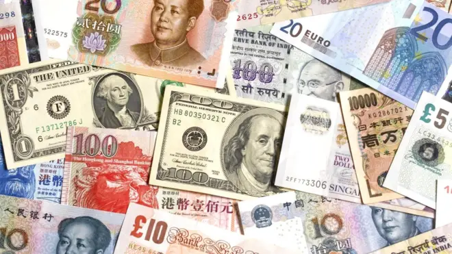 Денежные купюры разных стран