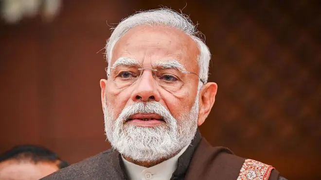 नरेंद्र मोदी