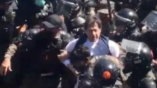 عمران خان گرفتاری