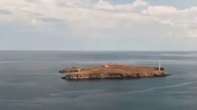 Остров Змеиный