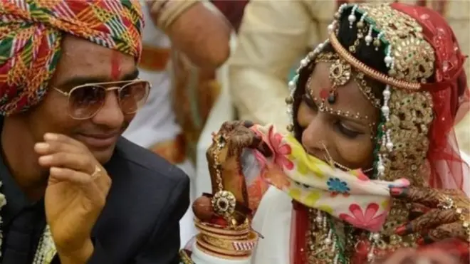 د حکومت هدف هر کال له دغسې ۵۰۰ جوړو سره مالي مرسته کول دي، خو لا هم دغه هدف ته اوږد واټن پاتې دی.