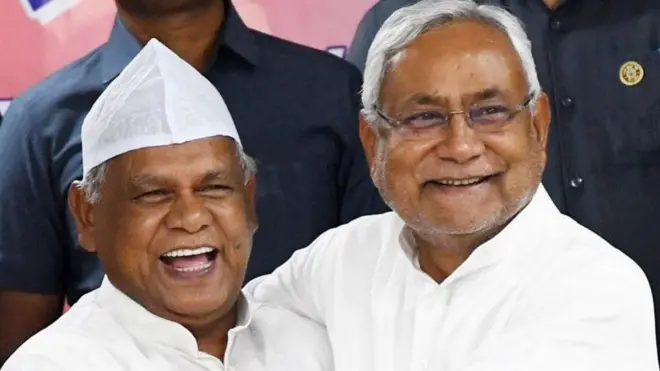 नीतीश कुमार और जीतन राम मांझी की फ़ाइल फ़ोटो