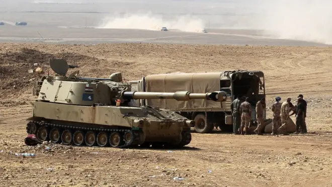 کرد پیش مرگہ کمانڈرز نے بعشیقہ قصبے کو گھیرے میں لینے کا دعوی کیا ہے