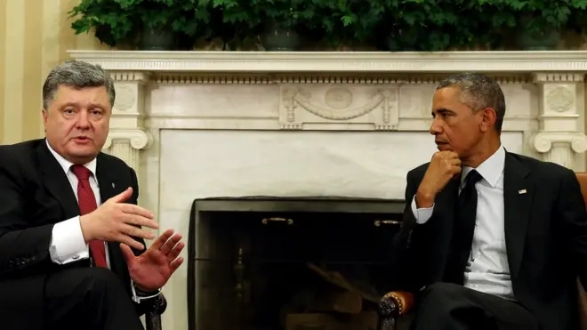 Порошенко и Обама наименее симпатичны опрошенным Левадой гражданам России