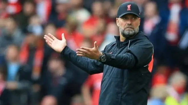 انتقد كلوب التغييرات في التحكيم في الدوري الإنجليزي بسبب حماية اللاعبين