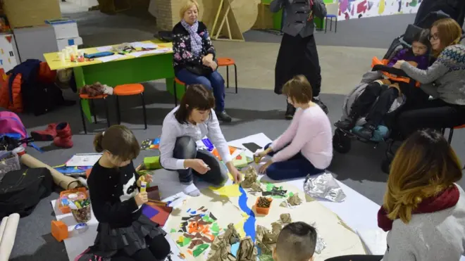 Діти на майстер-класі в "Арсеналі"
