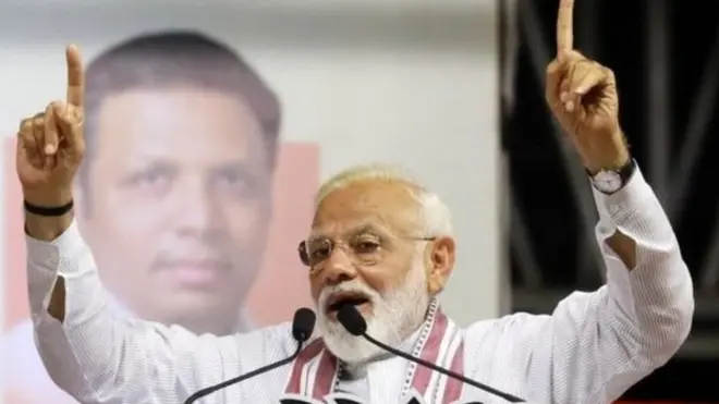 مودی سنہ 1971 کے بعد پہلے انڈین رہنما ہیں جنہوں نے مسلسل دوسری مرتبہ کسی دوسری جماعت سے اتحاد کے بغیر اپنی جماعت کو فتح دلوائی ہے (فائل فوٹو)