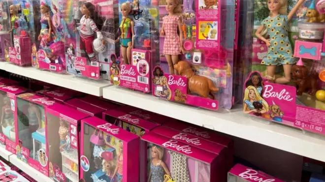 బార్బీ బొమ్మలు